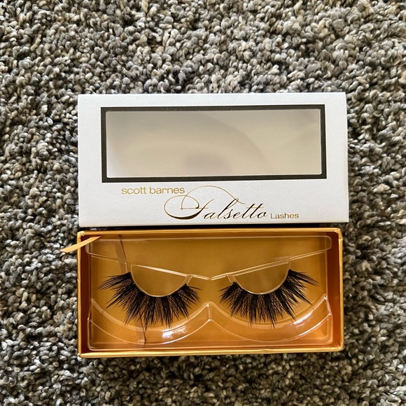 Scott Barnes Gina - Falsetto Lashes, False
Eyelashes - Picture 5 of 8